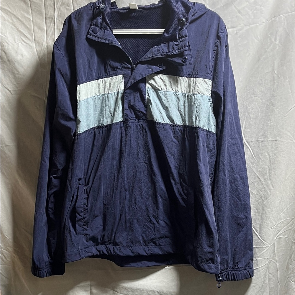 Old Navy Blue and White Men's Jacket